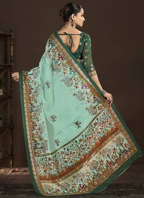 Green  position foil digitally printed saree with blouse 3