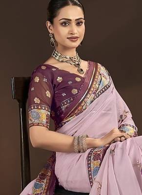light pink  position foil digitally printed saree with blouse 2