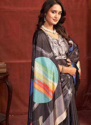 abstract printed crepe art silk saree with printed blouse 3