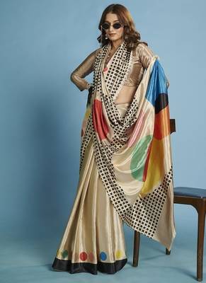 Beige  printed saree with blouse 2