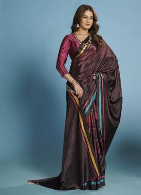 Purple  printed saree with blouse 2