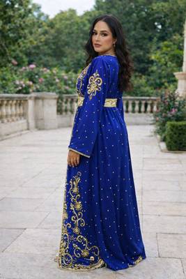  Abaya Georgette Zari Embroidered Kaftan 2