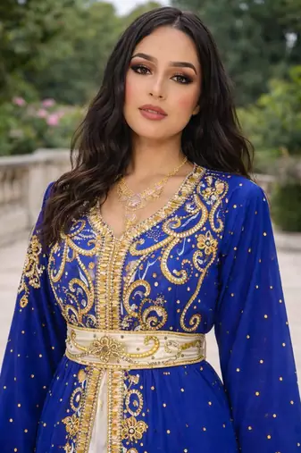  Abaya Georgette Zari Embroidered Kaftan