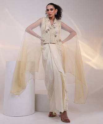 White embroidered crepe co ord set 1