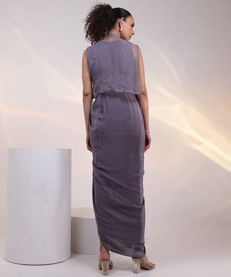Grey embroidered chinon gown 2