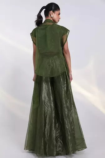 Green embroidered crepe co ord set
