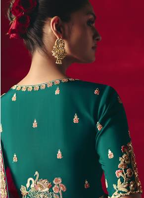 rani pink fancy saree with sequins dhaga & thread embroidered butti and designer blouse 5