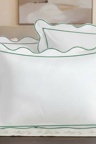 400TC Cotton Scallop Embroidery & Border Sateen Solid Pillow Sham