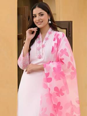 pink chanderi printed straight kurta pant and dupatta set 4