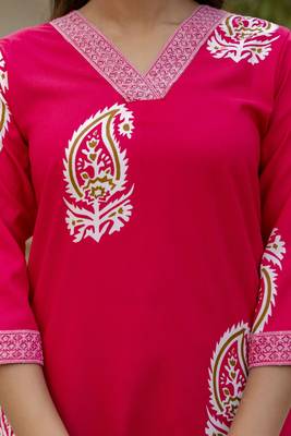 pink rayon printed straight kurta pant and dupatta set 2