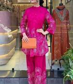 pink floral printed round neck cotton co-ord set