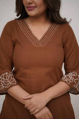 brown floral embroidered cotton kurta with trouser 3