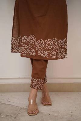 brown floral embroidered cotton kurta with trouser 4
