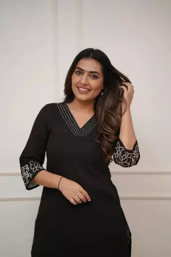 black floral embroidered  cotton kurta with trouser