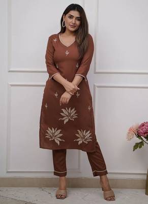 brown floral embroidered cotton kurta with trouser 2