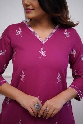 pink floral embroidered cotton kurta with trouser 4