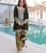 Mehendi velvet zari embroidered top pant with batwa