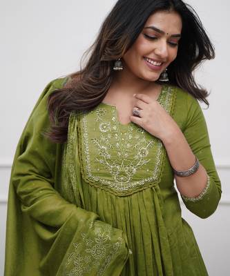 green cotton embroidered straight kurta pant and dupatta set 5