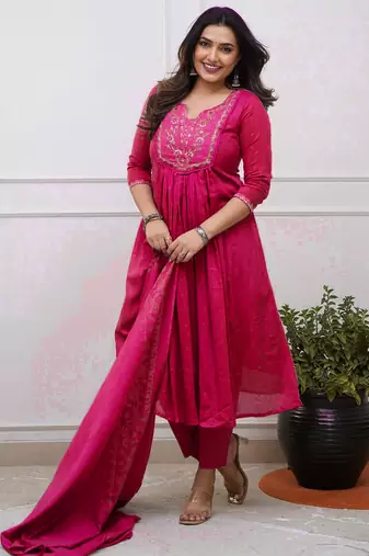 pink cotton embroidered straight kurta pant and dupatta set