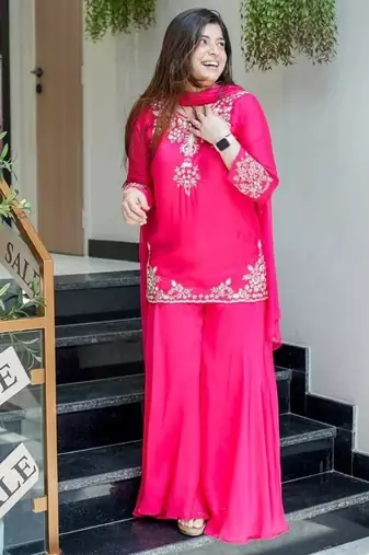 pink floral embroidered  chanderi kurta with trouser and dupatta