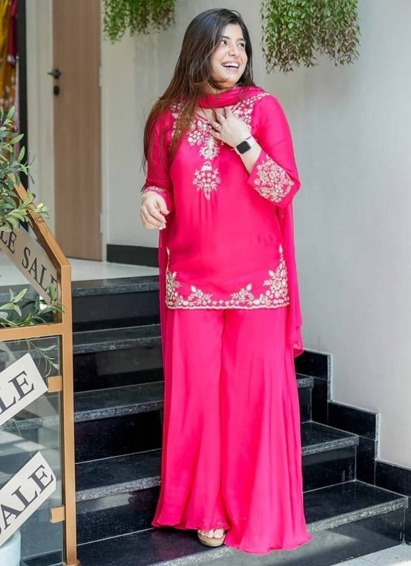 pink floral embroidered  chanderi kurta with trouser and dupatta