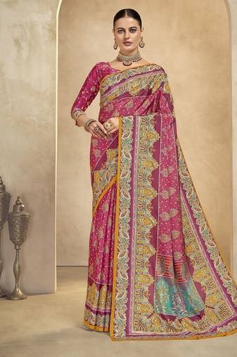 Pink digital foil premium printed saree with blouse