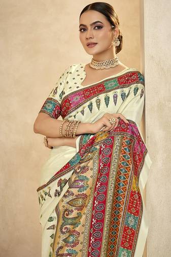 Cream digital foil premium printed saree with blouse