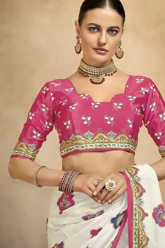 Cream digital foil  printed saree with blouse