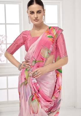 baby pink  printed saree with blouse or saraowski border 3