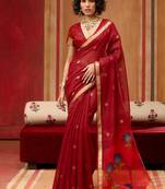 Red munga cotton handloom weaving organza weaving pallu  traditional wear saree