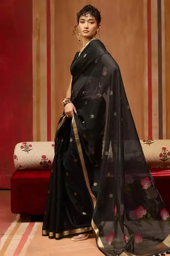 Black munga cotton handloom weaving organza weaving pallu  traditional wear saree