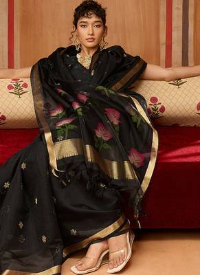 Black munga cotton handloom weaving organza weaving pallu  traditional wear saree 3