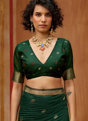 Dark green munga cotton handloom weaving organza weaving pallu  traditional wear saree 4