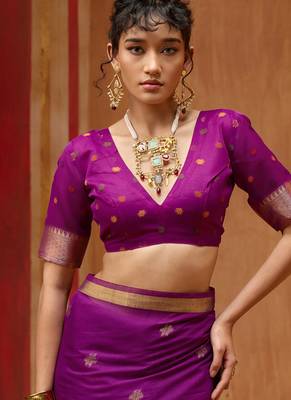 Magenta munga cotton handloom weaving organza weaving pallu  traditional wear saree 3
