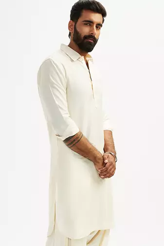 cream solid cotton pathani kurta with shirt collar and full sleeves