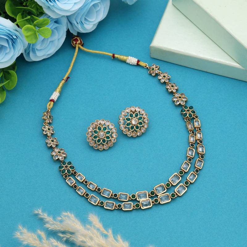 Green color matte gold necklace set