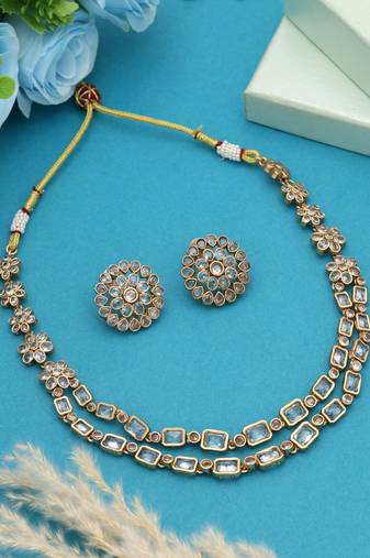 Gold color matte gold necklace set