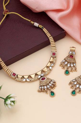 Rani & green color matte gold necklace set