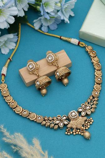 Gold color matte gold necklace set