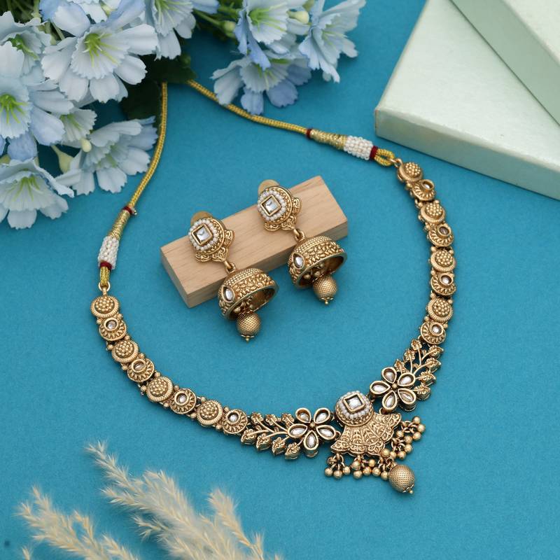 Gold color matte gold necklace set