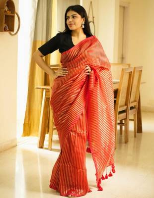 golden whisper red mul cotton saree with zari stripes 2