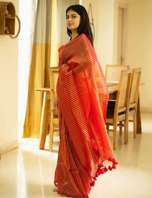 golden whisper red mul cotton saree with zari stripes 3