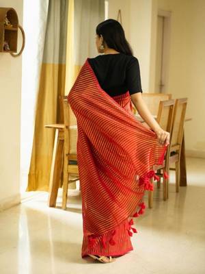 golden whisper red mul cotton saree with zari stripes 5
