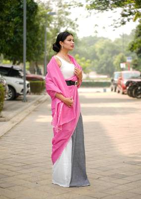 urban grace linen colorblock saree 4