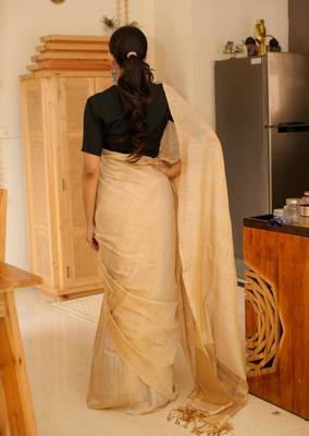 sunehri handwoven beige-gold tissue linen saree with subtle zari highlights 4
