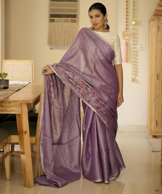 lavender whisper handwoven linen saree with floral embroidery 3