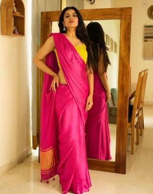 rani radiance pink silk blend saree with gold zari border 5