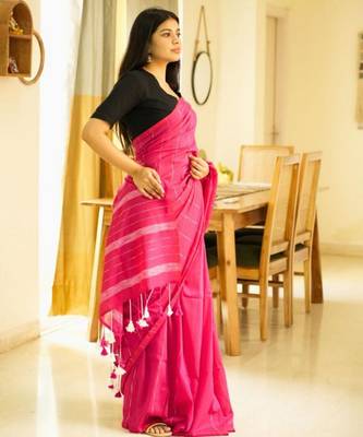 blush lines pink & white striped cotton saree 4
