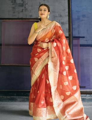 red banarasi saree with zari border 2