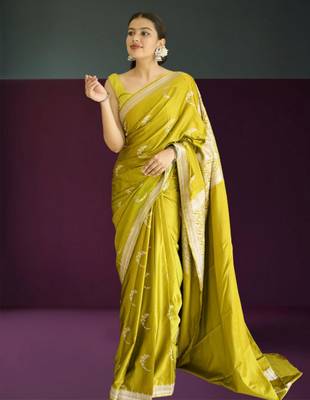 green banarasi silk saree with zari border 2